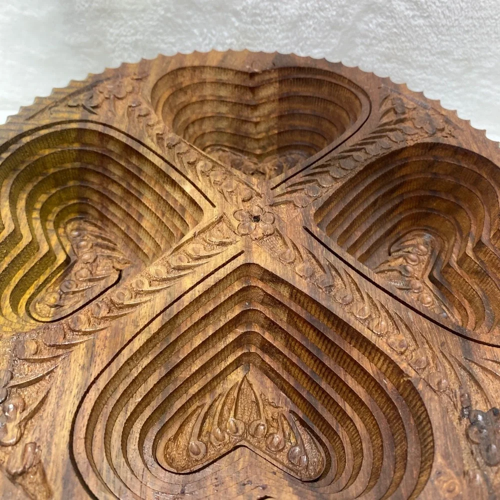 Hand Carved Collapsible‎ Wooden Fruit Basket Heart Design 4 Compartment Trivet